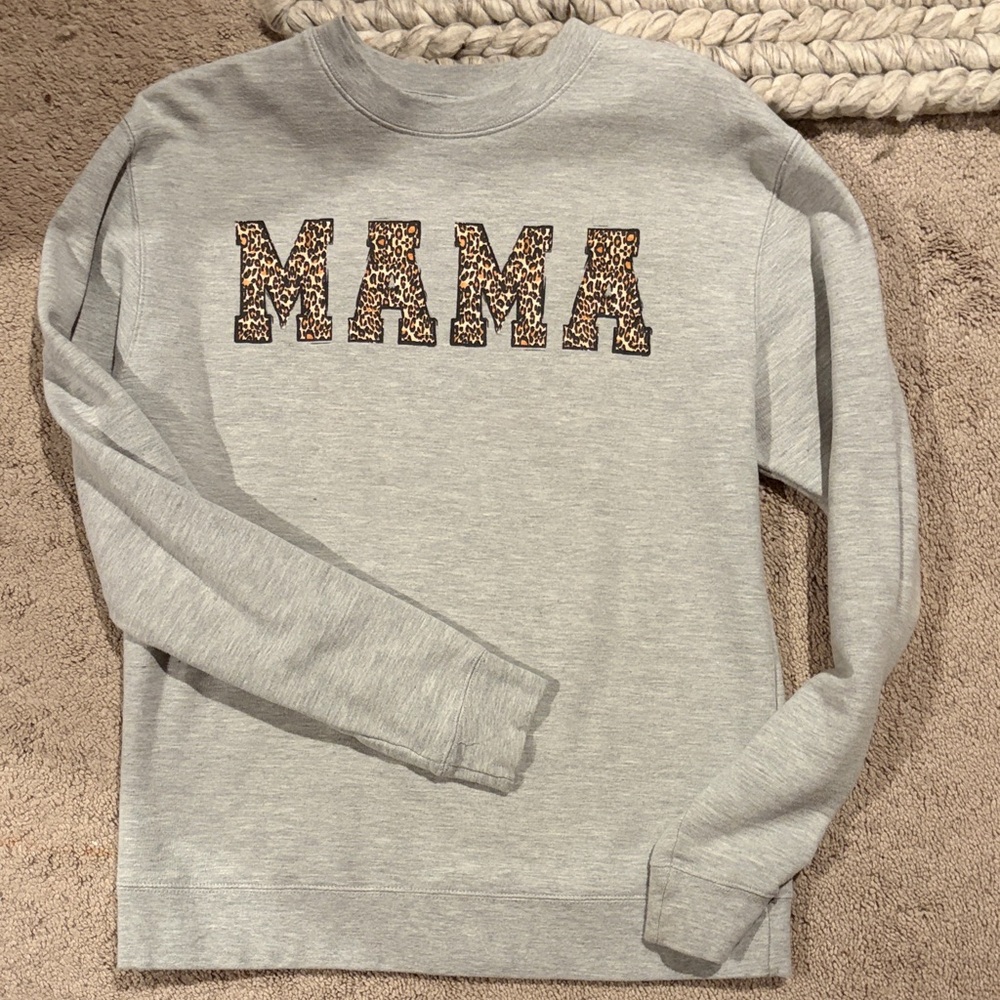 Gray Sweatshirt with Leopard Print 'MAMA'